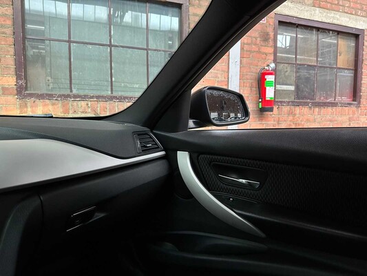 BMW 316i Touring Executive 136pk 2013 3-serie F31, K-455-PX