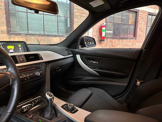 BMW 316i Touring Executive 136pk 2013 3-serie F31, K-455-PX