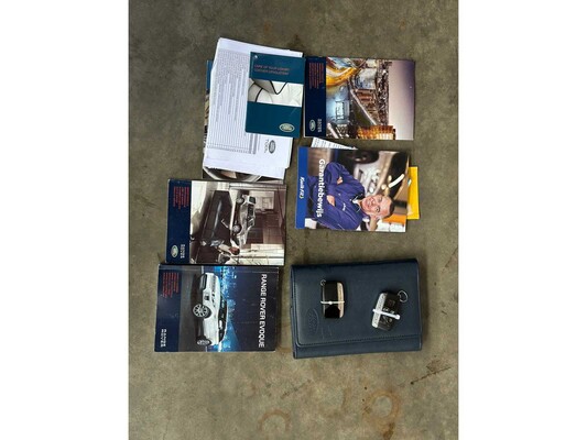 Land Rover Range Rover Evoque 2.2 eD4 2WD Pure 150pk 2013 (Origineel-NL), 7-KKH-75