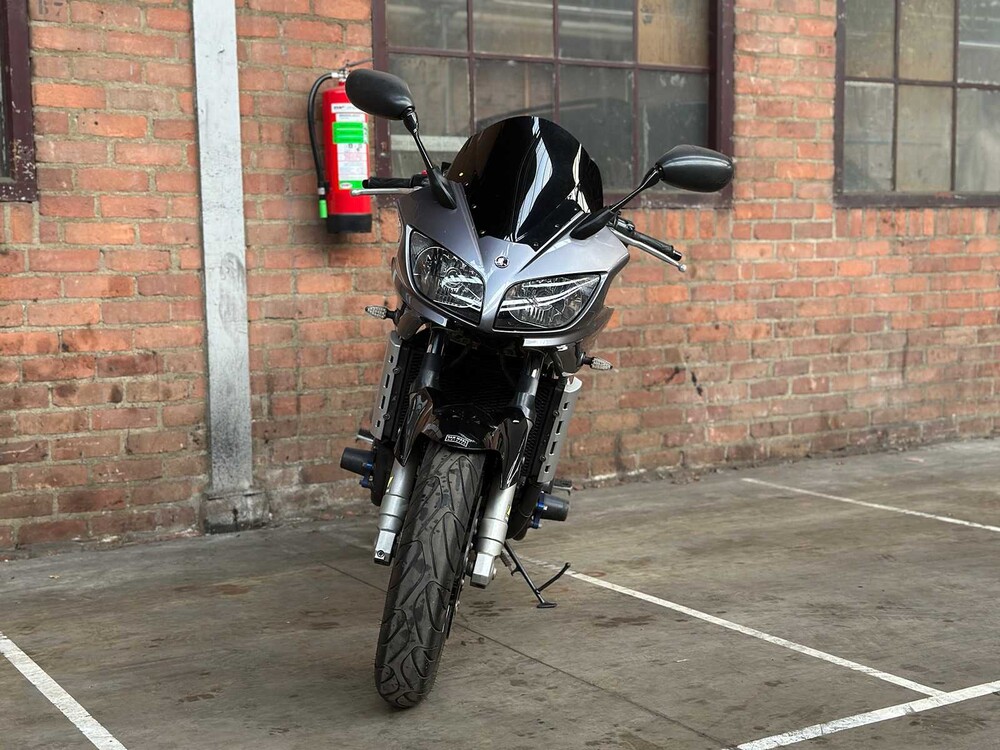 Yamaha FZS 1000 Fazer 998cc 2004, ML-HZ-47 Motorfiets