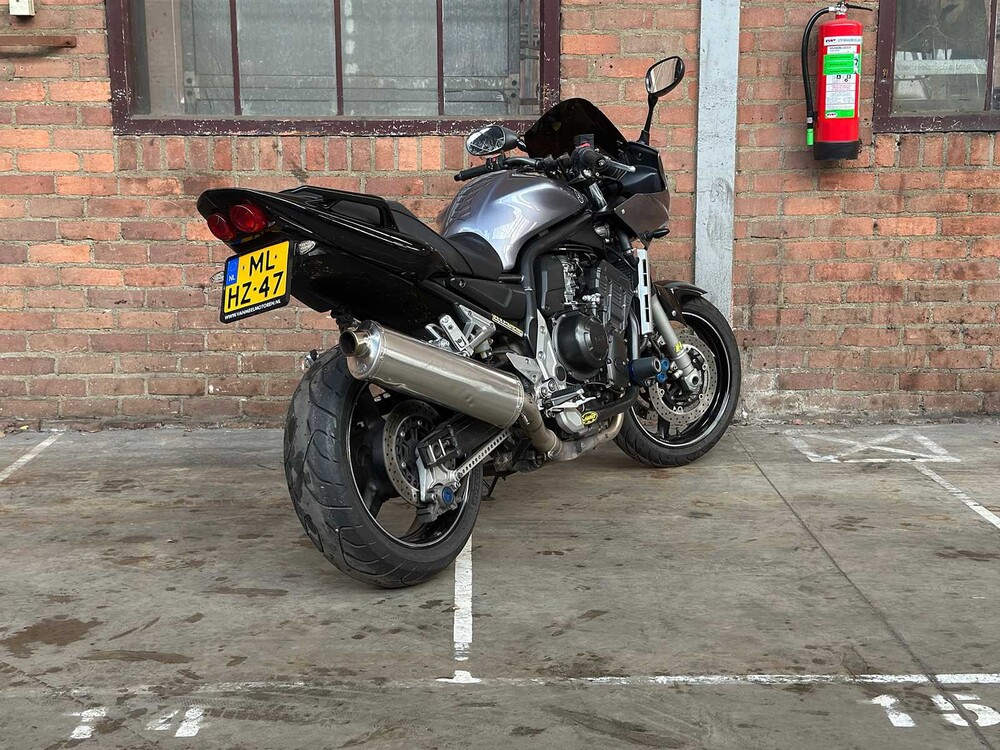 Yamaha FZS 1000 Fazer 998cc 2004, ML-HZ-47 Motorfiets