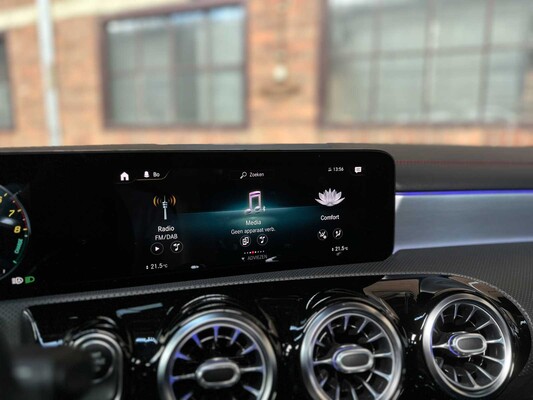 Mercedes-Benz CLA250 e AMG Limited Business Solution 160pk 2020 CLA-klasse Shooting Brake Plug-In Hybrid, J-472-VN