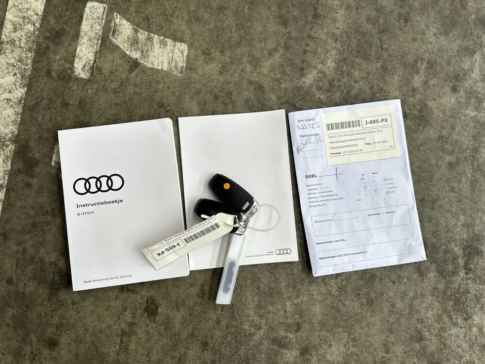 Audi E-tron 50 quattro Business edition 71 kWh 313pk 2020 (Origineel-NL+ 1e eigenaar), J-695-PX