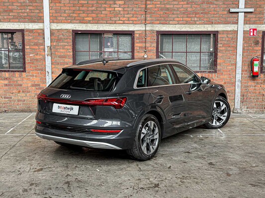 Audi E-tron 50 quattro Business edition 71 kWh 313pk 2020 (Origineel-NL+ 1e eigenaar), J-695-PX