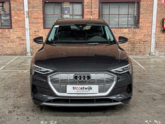 Audi E-tron 50 quattro Business edition 71 kWh 313pk 2020 (Origineel-NL+ 1e eigenaar), J-695-PX