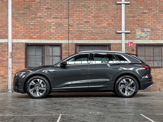 Audi E-tron 50 quattro Business edition 71 kWh 313pk 2020 (Origineel-NL+ 1e eigenaar), J-695-PX