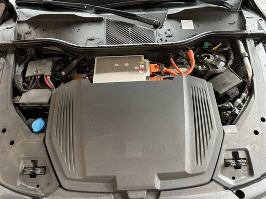 Audi E-tron 50 quattro Business edition 71 kWh 313pk 2020 (Origineel-NL+ 1e eigenaar), J-695-PX