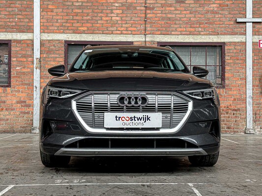 Audi E-tron 50 quattro Business edition 71 kWh 313pk 2020 (Origineel-NL+ 1e eigenaar), J-695-PX