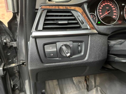 BMW 320i High Executive 184pk 2012 3-serie, 75-XGB-4