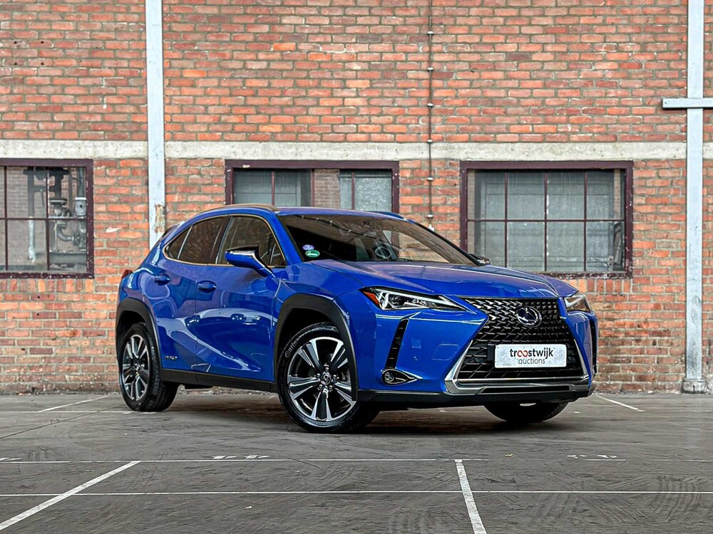 Lexus UX 250h Preference Line 184pk 2021, N-884-HP