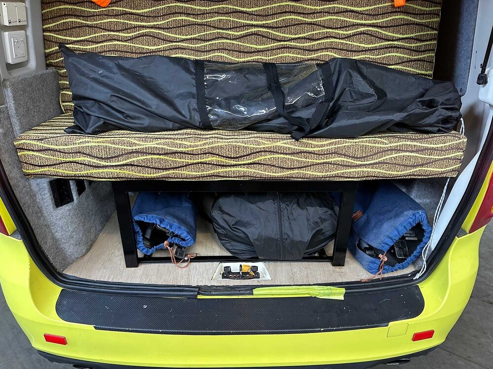 Volvo V70 Nilsson Kampeerauto -Ambulance- AWD 285pk 2013 Camper, N-746-XV