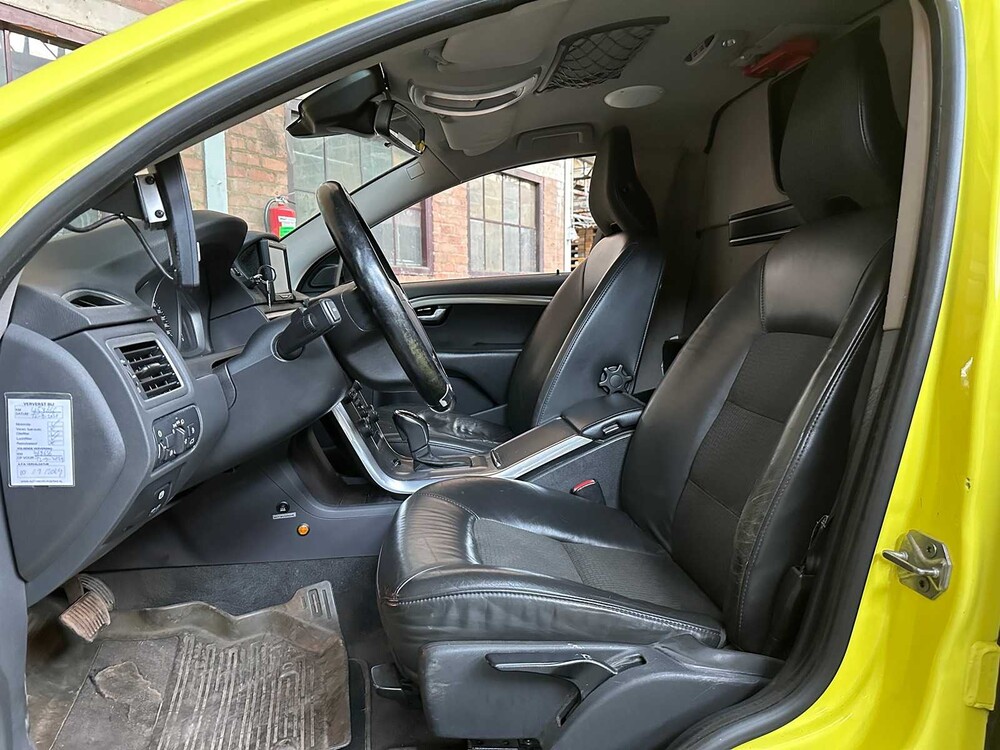 Volvo V70 Nilsson Kampeerauto -Ambulance- AWD 285pk 2013 Camper, N-746-XV