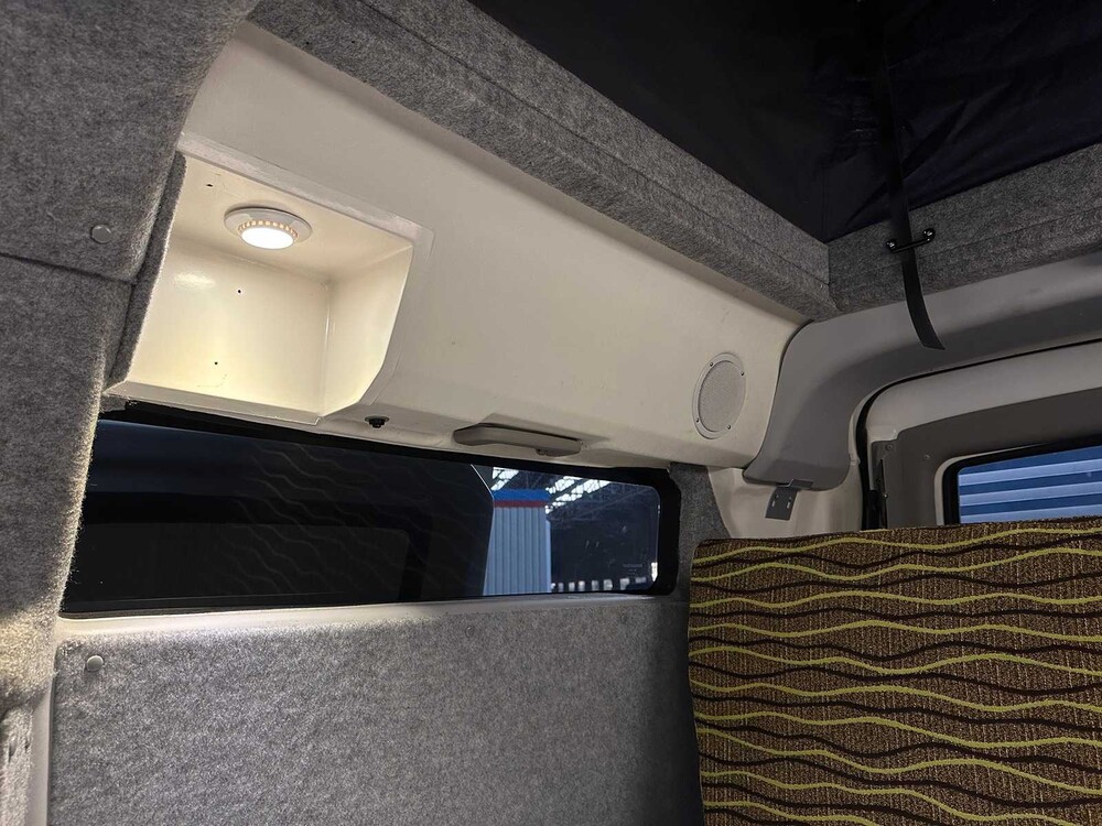 Volvo V70 Nilsson Kampeerauto -Ambulance- AWD 285pk 2013 Camper, N-746-XV