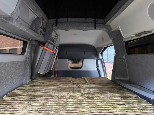 Volvo V70 Nilsson Kampeerauto -Ambulance- AWD 285pk 2013 Camper, N-746-XV