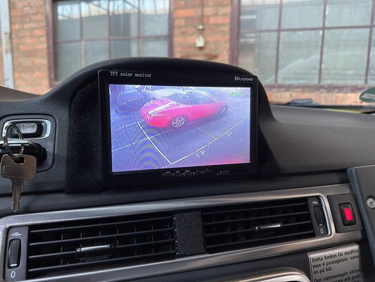 Volvo V70 Nilsson Kampeerauto -Ambulance- AWD 285pk 2013 Camper, N-746-XV