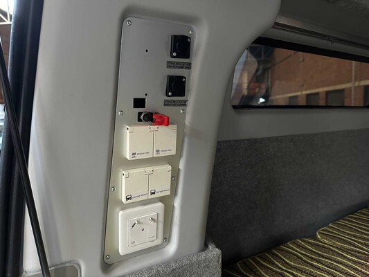 Volvo V70 Nilsson Kampeerauto -Ambulance- AWD 285pk 2013 Camper, N-746-XV