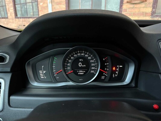 Volvo V70 Nilsson Kampeerauto -Ambulance- AWD 285pk 2013 Camper, N-746-XV