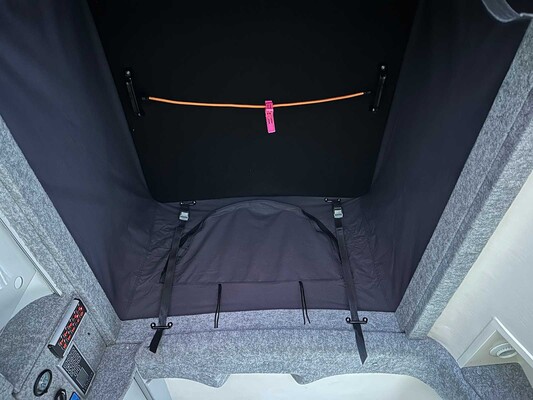 Volvo V70 Nilsson Kampeerauto -Ambulance- AWD 285pk 2013 Camper, N-746-XV