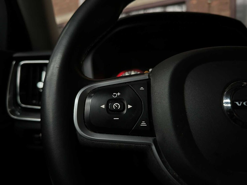 Volvo V60 2.0 T6 Recharge AWD Inschrift 253 PS 2021 (Original-NL + 1. Besitzer), N-828-HZ