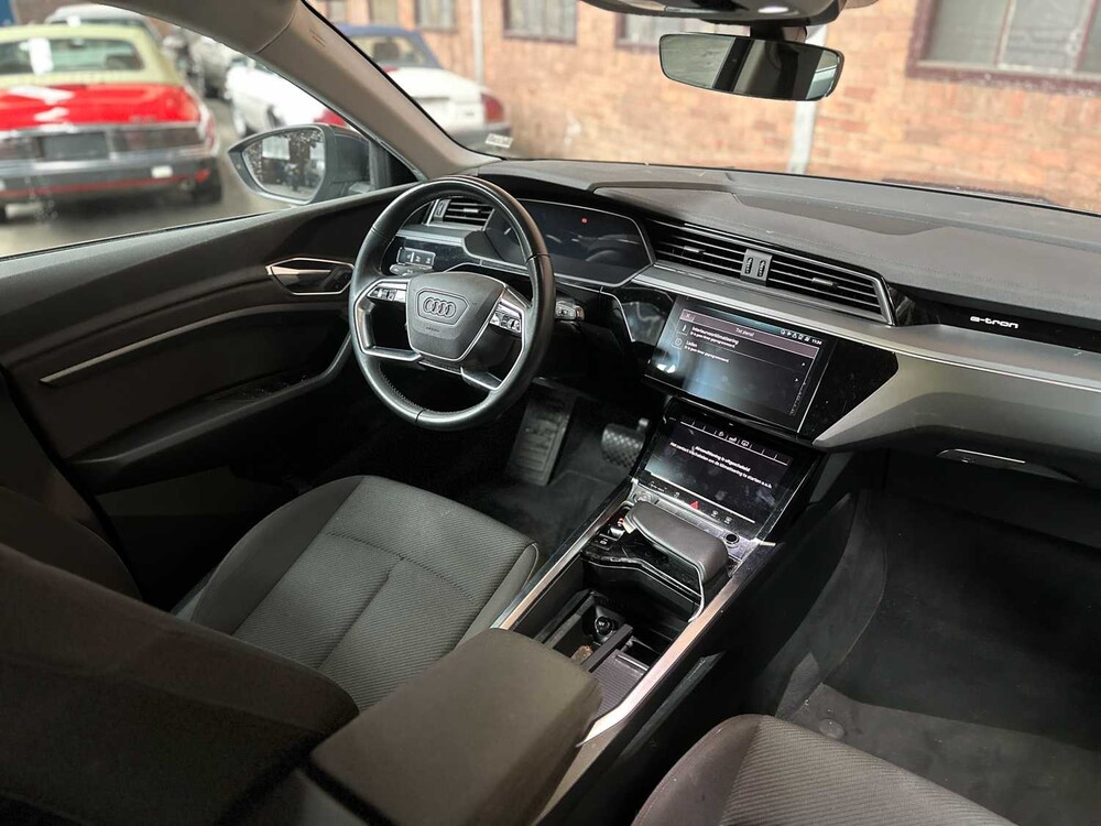 Audi e-tron 50 Quattro Launch Edition 71 kWh 313 PS 2020 (Original-NL & 1. Eigentümer), J-840-LR