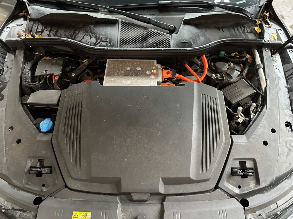 Audi e-tron 50 Quattro Launch Edition 71 kWh 313 PS 2020 (Original-NL & 1. Eigentümer), J-840-LR