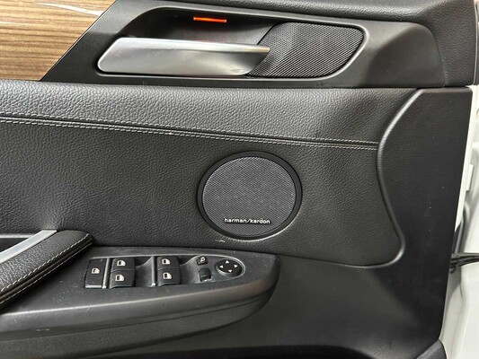 BMW X3 xDrive35i M-Sport High Executive 306pk 2011, J-570-DP