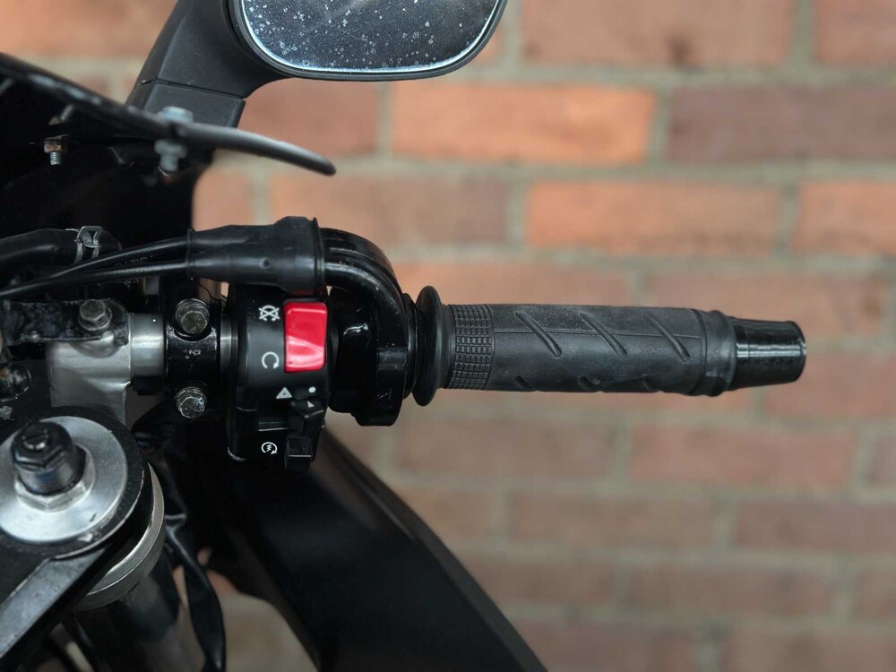 Suzuki SV 1000 S Super Sport 996cc 2004 Motorrad, ML-TX-60