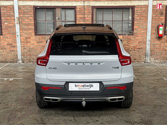 Volvo XC40 1.5 T5 Twin Engine Inscription 179hp 2020 (Original-NL), H-536-XF