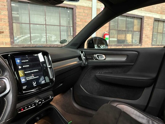 Volvo XC40 1.5 T5 Twin Engine Inscription 179hp 2020 (Original-NL), H-536-XF