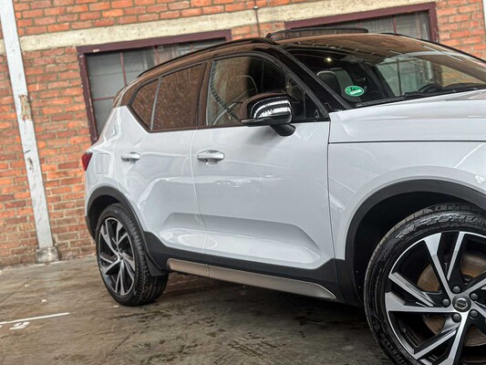 Volvo XC40 1.5 T5 Twin Engine Inscription 179hp 2020 (Original-NL), H-536-XF