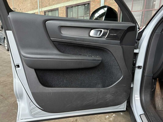 Volvo XC40 1.5 T5 Twin Engine Inscription 179hp 2020 (Original-NL), H-536-XF