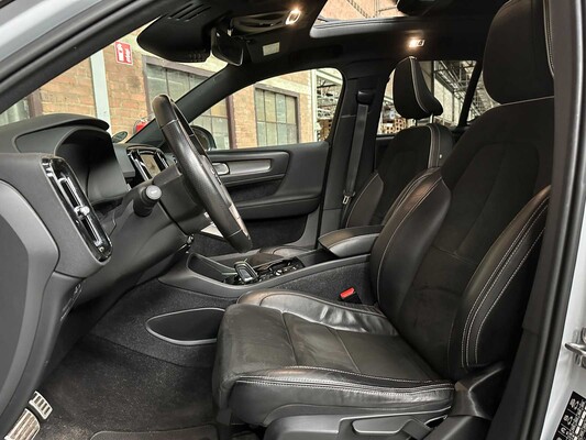 Volvo XC40 1.5 T5 Twin Engine Inscription 179hp 2020 (Original-NL), H-536-XF