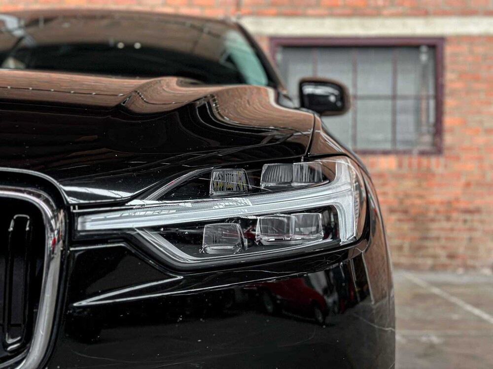 Volvo XC60 2.0 D4 Allradantrieb Impuls 190 PS 2017, P-666-DB