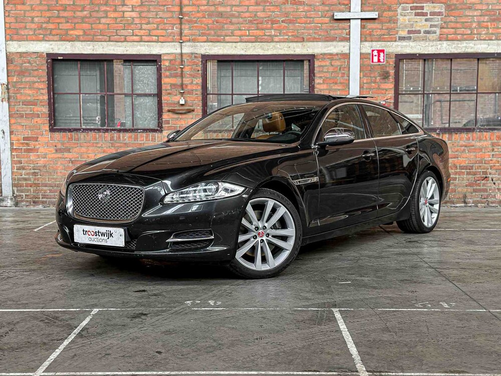 Jaguar XJ 3.0 V6D Portfolio 275 PS 2012