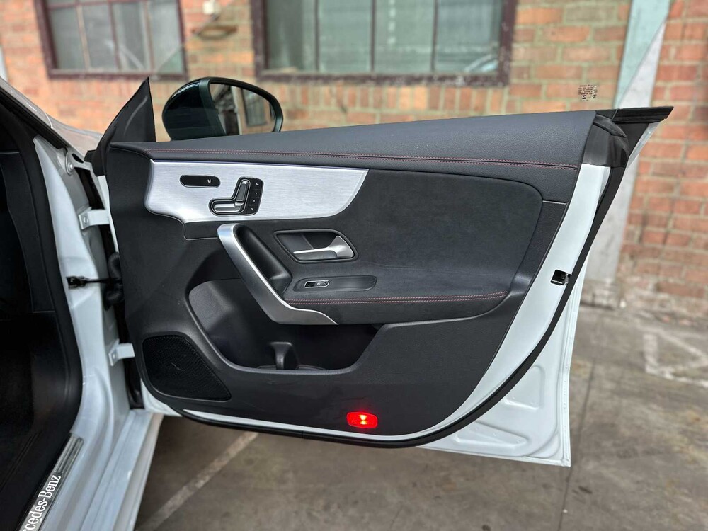 Mercedes-Benz CLA250 e AMG Limited Business Solution 160 PS 2020 CLA-Klasse Shooting Brake Plug-In Hybrid, J-472-VN