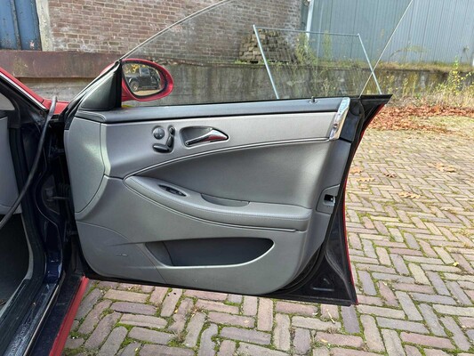 Mercedes-Benz CLS350 CGI 3.5 V6 293pk 2006 CLS-klasse, L-372-NV Youngtimer