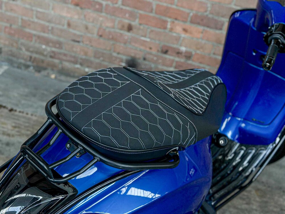 Vespa Sprint 4T Sport 80cc VOLL OPTION, DRP-14-S