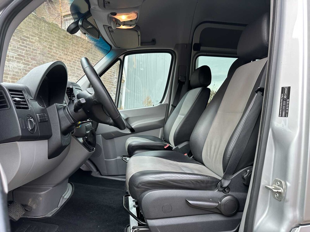 Mercedes-Benz Sprinter Camper 9-Sitzer VIP 190 PS 2011, 46-PNV-9