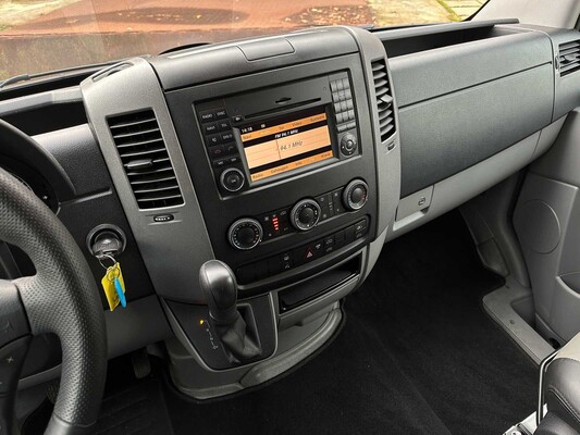 Mercedes-Benz Sprinter Camper 9-Persoons VIP 190PK 2011, 46-PNV-9
