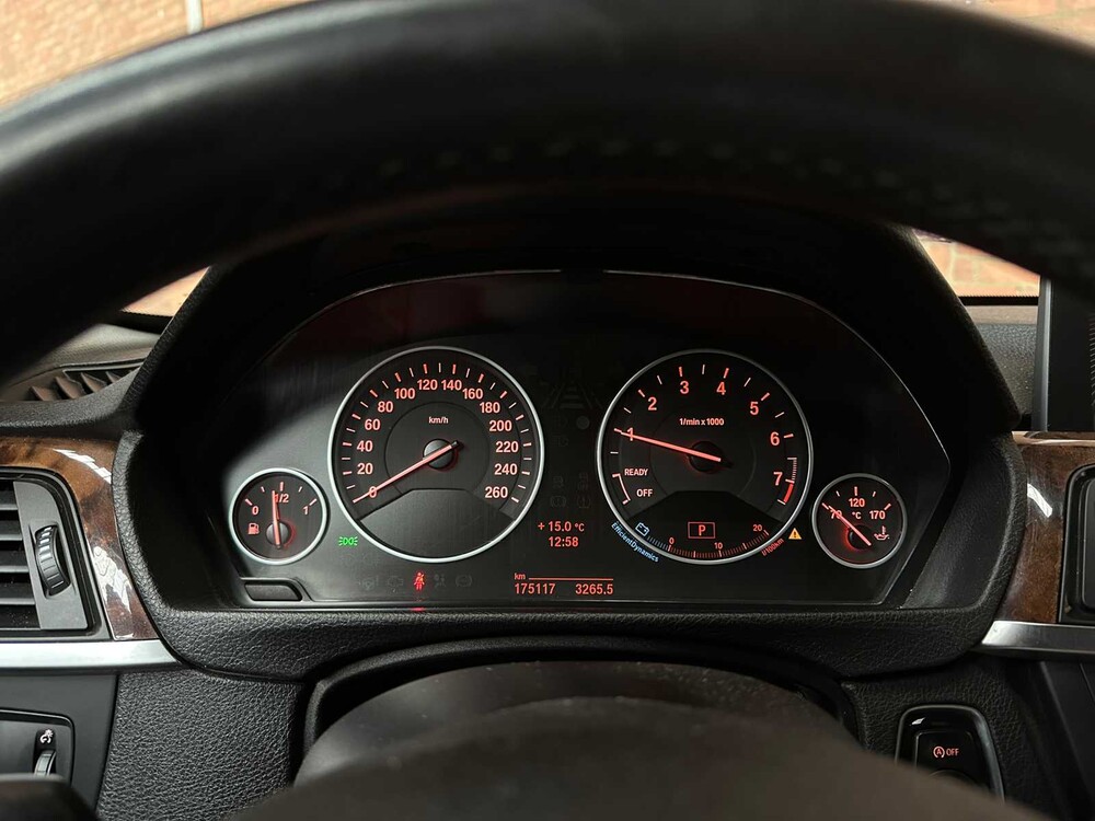 BMW 320i High Executive 184 PS 2012 3er, 75-XGB-4