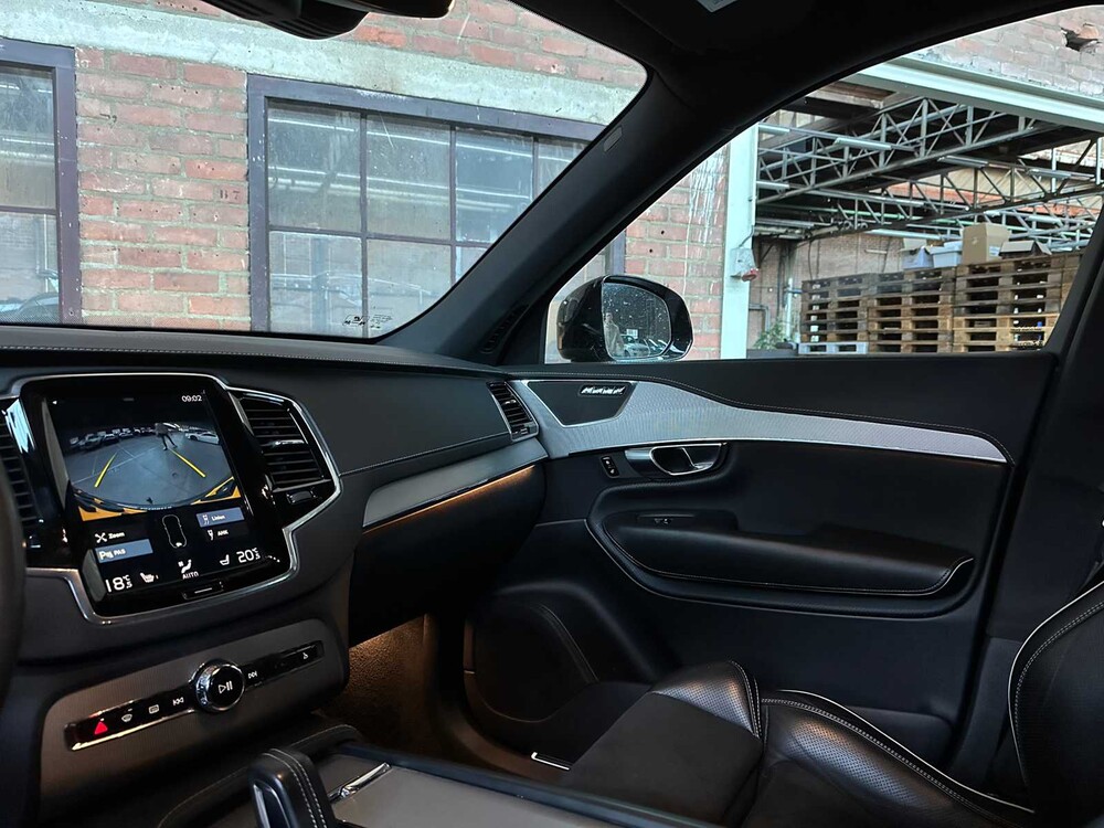 Volvo XC90 2,0 B5 AWD Beschriftung 235 PS 2020 (Org-NL), H-655 PS
