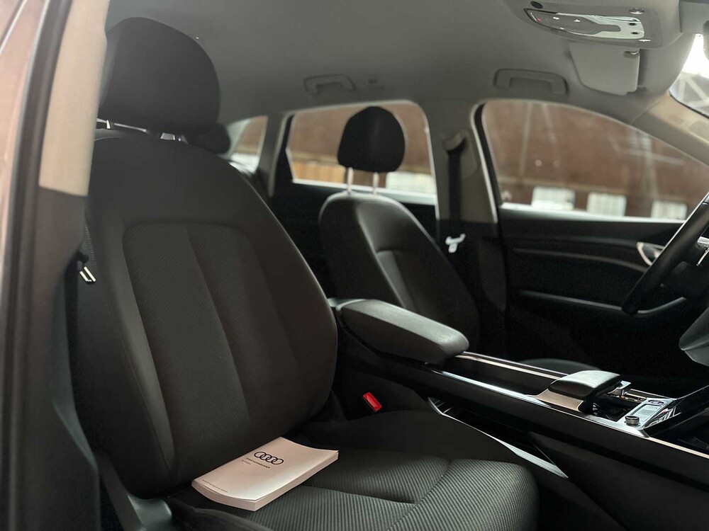 Audi e-tron 50 Quattro Business Edition 71 kWh 313 PS 2020 (Original-NL+1. Besitzer), K-238-JJ