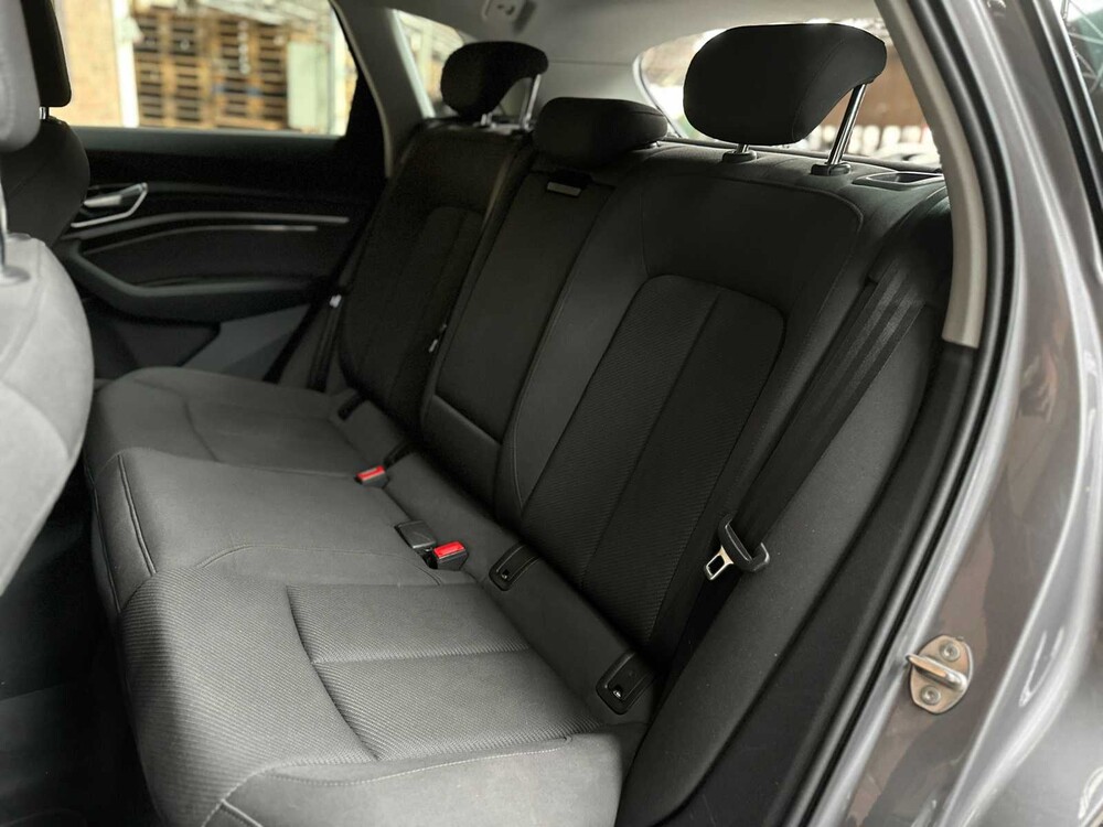 Audi e-tron 50 Quattro Business Edition 71 kWh 313 PS 2020 (Original-NL+1. Besitzer), K-238-JJ