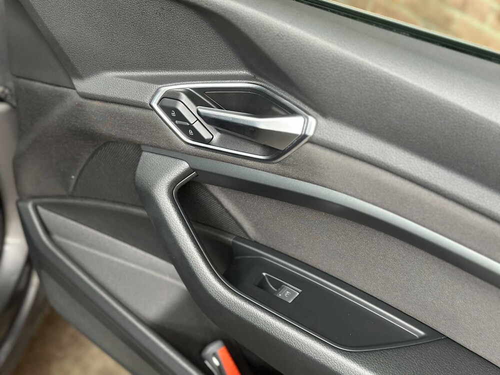 Audi e-tron 50 Quattro Business Edition 71 kWh 313 PS 2020 (Original-NL+1. Besitzer), K-238-JJ