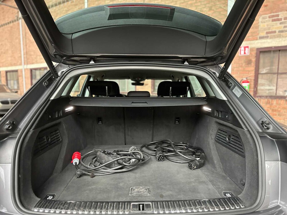 Audi e-tron 50 Quattro Business Edition 71 kWh 313 PS 2020 (Original-NL+1. Besitzer), K-238-JJ