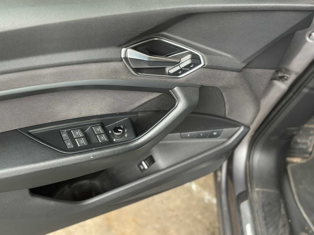 Audi e-tron 50 Quattro Business Edition 71 kWh 313 PS 2020 (Original-NL+1. Besitzer), K-238-JJ