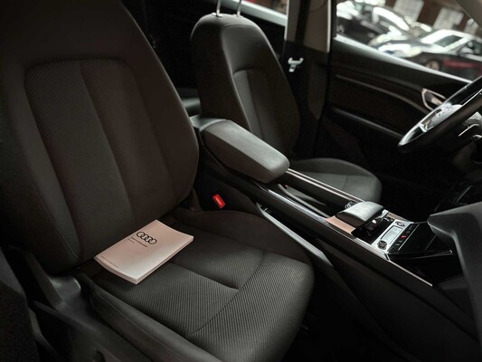 Audi e-tron 50 Quattro Business Edition 71 kWh 313pk 2020 (Origineel-NL+1e eigenaar), K-238-JJ