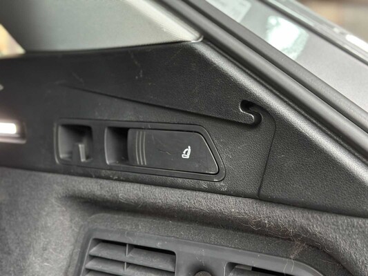 Audi e-tron 50 Quattro Business Edition 71 kWh 313pk 2020 (Origineel-NL+1e eigenaar), K-238-JJ