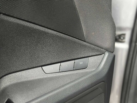 Audi e-tron 50 Quattro Business Edition 71 kWh 313pk 2020 (Origineel-NL+1e eigenaar), K-238-JJ