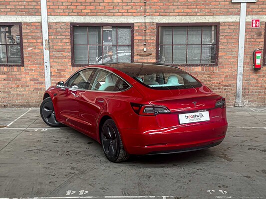 Tesla Model 3 Long Range AWD 75kWh 441pk 2019, G-003-LT